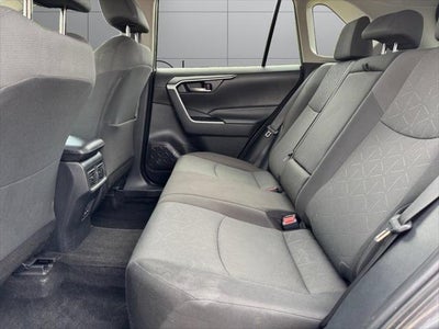 2024 Toyota RAV4 XLE FWD