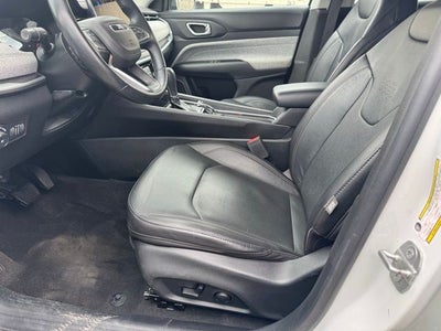 2022 Jeep Compass Latitude Lux 4WD