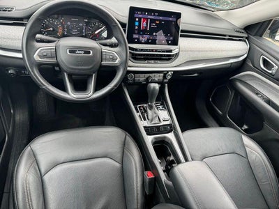 2022 Jeep Compass Latitude Lux 4WD