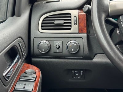 2013 Chevrolet Avalanche 1500 LTZ 4WD