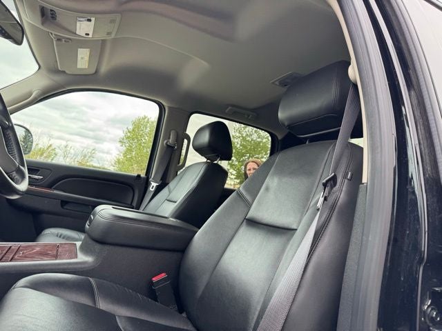 2013 Chevrolet Avalanche 1500 LTZ 4WD