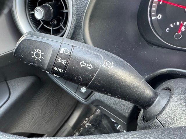 2024 Kia Forte LXS FWD