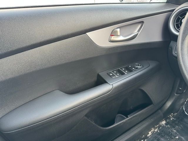 2024 Kia Forte LXS FWD