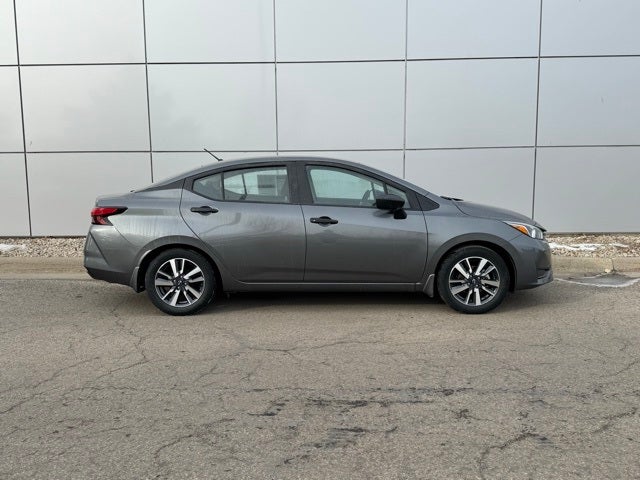 2024 Nissan Versa 1.6 S FWD