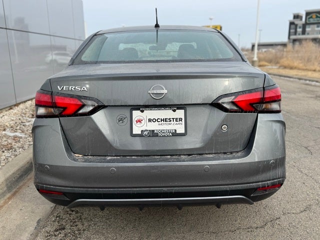 2024 Nissan Versa 1.6 S FWD