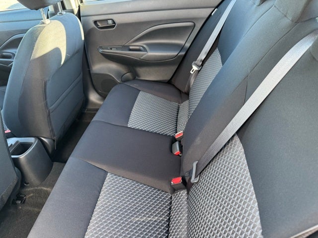 2024 Nissan Versa 1.6 S FWD