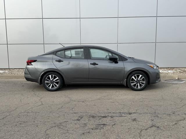 2024 Nissan Versa 1.6 S FWD