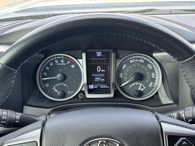 2022 Toyota Tacoma SR5 V6