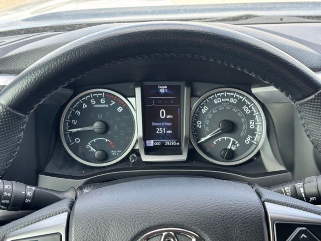 2022 Toyota Tacoma SR5 V6
