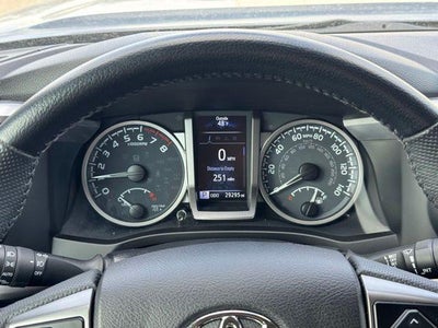 2022 Toyota Tacoma SR5 V6