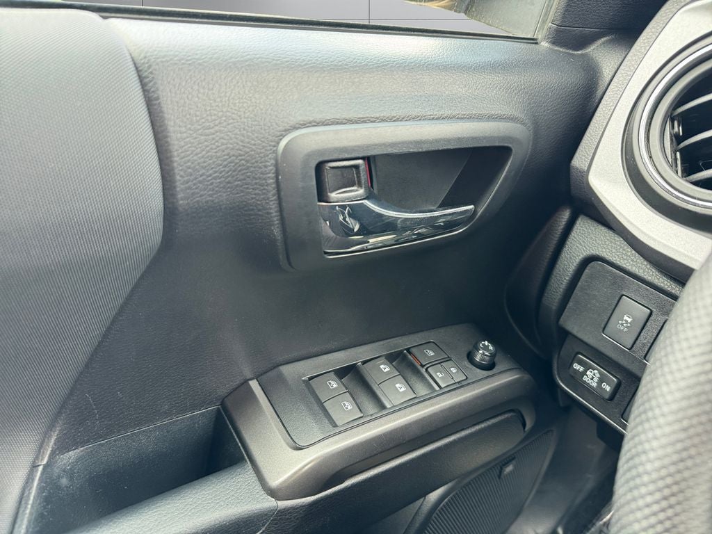 2021 Toyota Tacoma TRD Sport V6