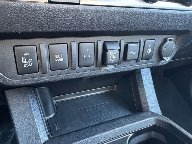 2023 Toyota Tacoma Limited V6