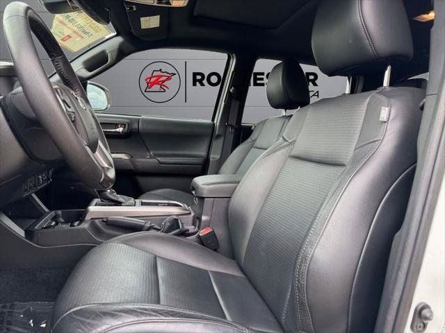 2022 Toyota Tacoma Limited V6