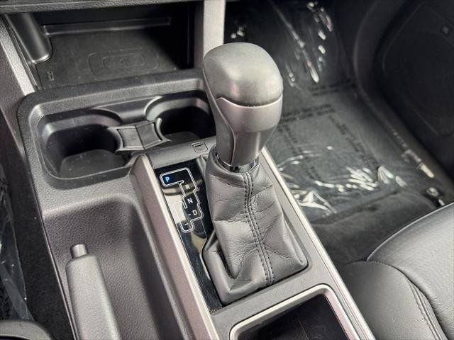 2022 Toyota Tacoma Limited V6