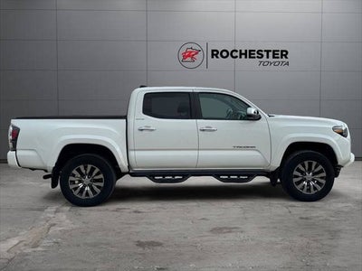 2022 Toyota Tacoma Limited V6