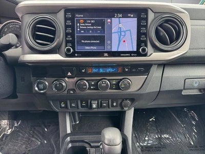 2022 Toyota Tacoma Limited V6