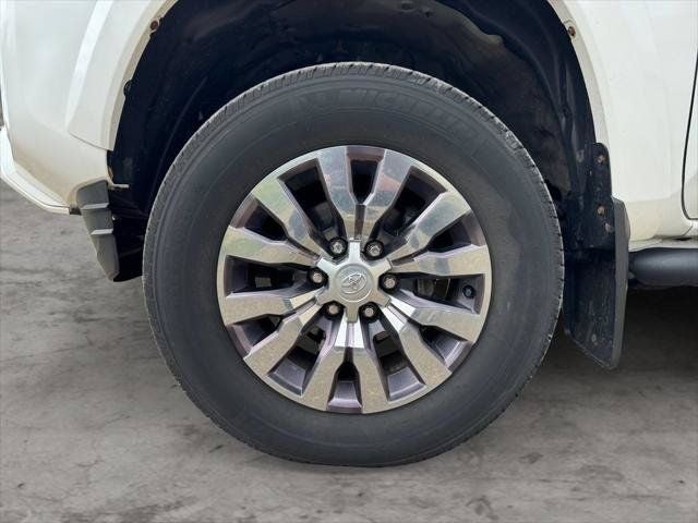 2022 Toyota Tacoma Limited V6