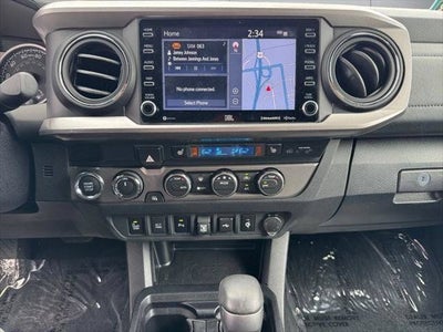 2022 Toyota Tacoma Limited V6