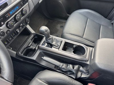 2022 Toyota Tacoma Limited V6