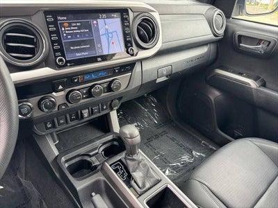2022 Toyota Tacoma Limited V6
