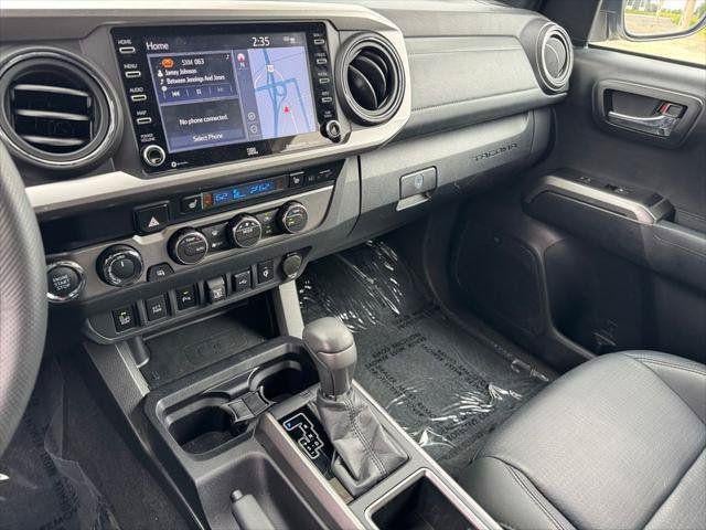 2022 Toyota Tacoma Limited V6