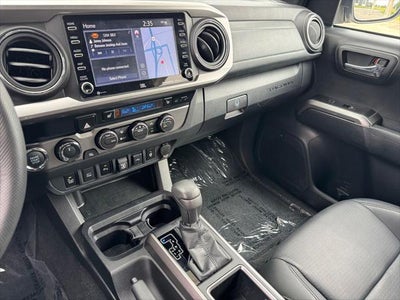 2022 Toyota Tacoma Limited V6