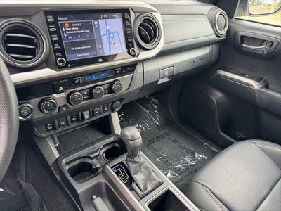 2022 Toyota Tacoma Limited V6