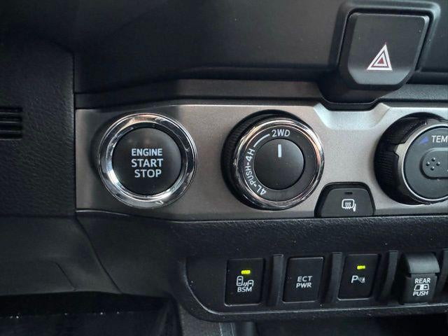 2022 Toyota Tacoma Limited V6