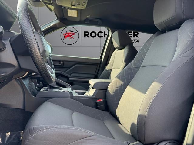 2024 Toyota Tacoma SR5 RWD