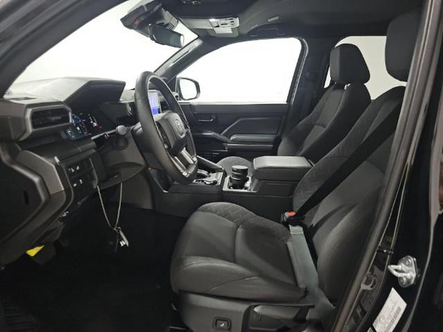 2024 Toyota Tacoma SR5 4WD