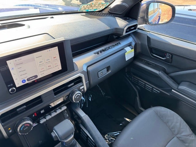 2025 Toyota Tacoma SR5 4WD