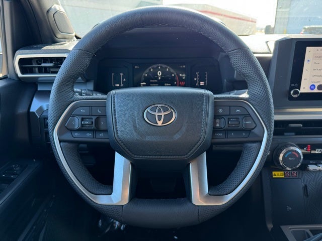 2025 Toyota Tacoma SR5 4WD