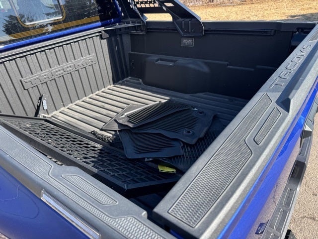 2025 Toyota Tacoma SR5 4WD