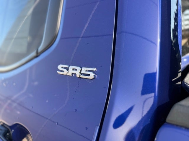2025 Toyota Tacoma SR5 4WD