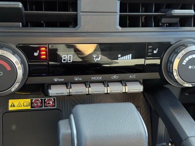 2025 Toyota Tacoma SR5 4WD