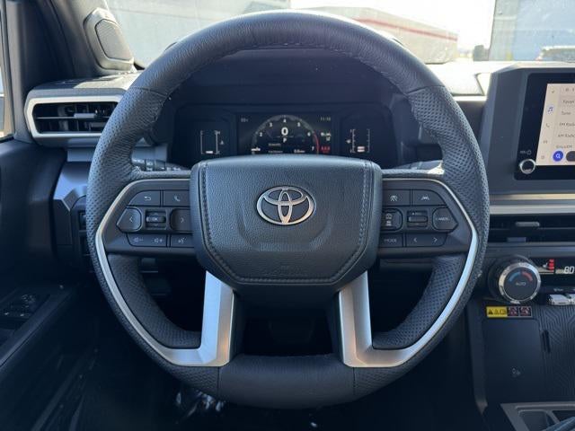 2025 Toyota Tacoma SR5 4WD