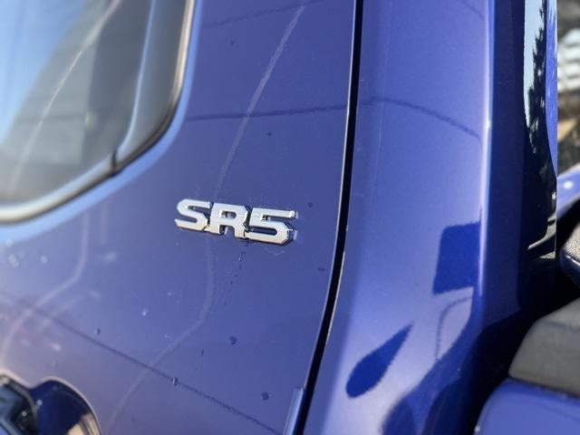 2025 Toyota Tacoma SR5 4WD