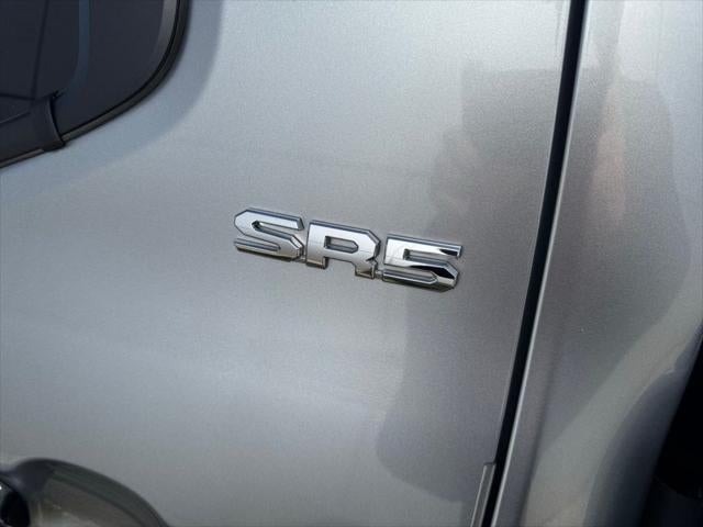 2024 Toyota Tacoma SR5 4WD