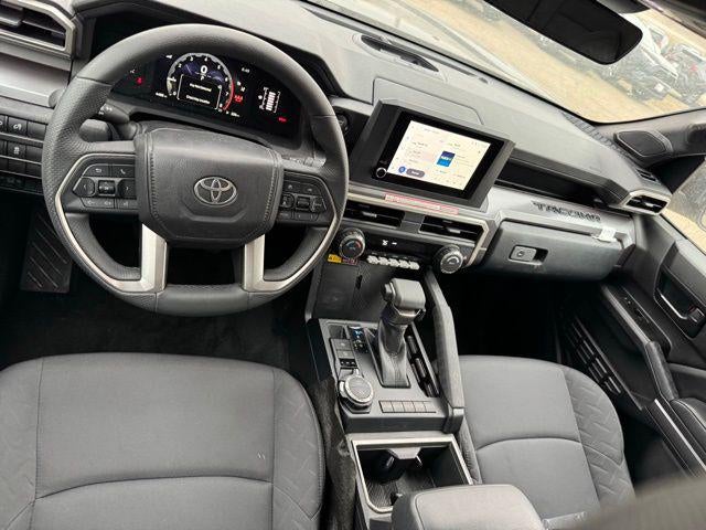 2025 Toyota Tacoma SR5 4WD