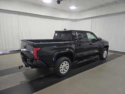2025 Toyota Tacoma SR5 4WD