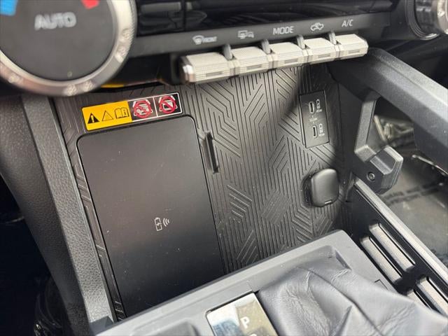 2024 Toyota Tacoma SR5 4WD