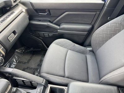 2024 Toyota Tacoma SR5 4WD