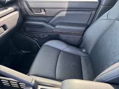 2024 Toyota Tacoma Limited 4WD