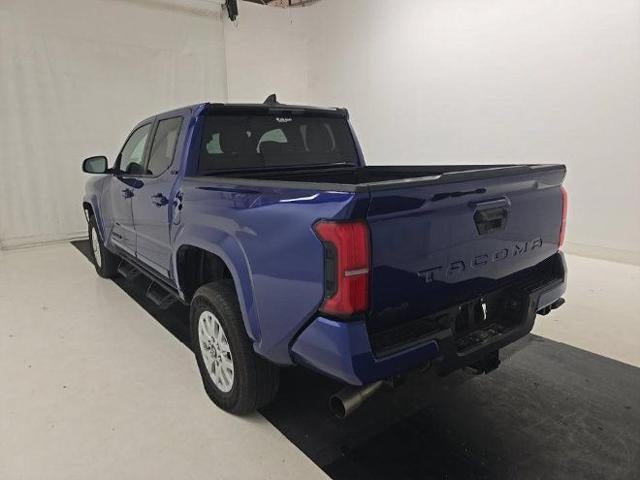 2025 Toyota Tacoma SR5 4WD