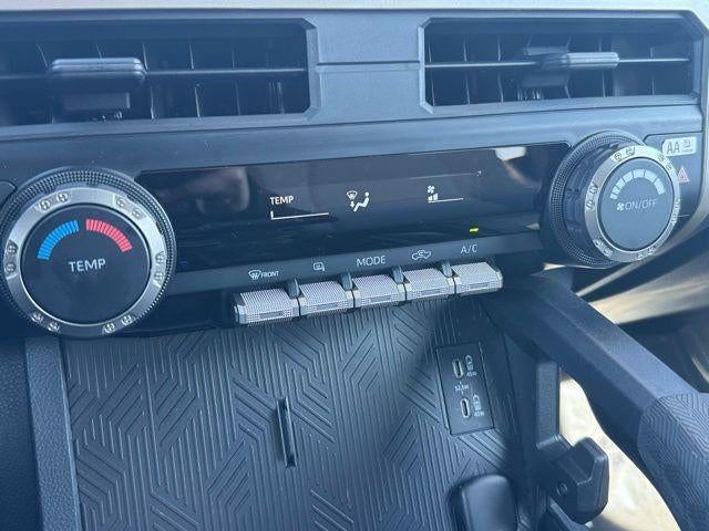 2024 Toyota Tacoma SR5 4WD