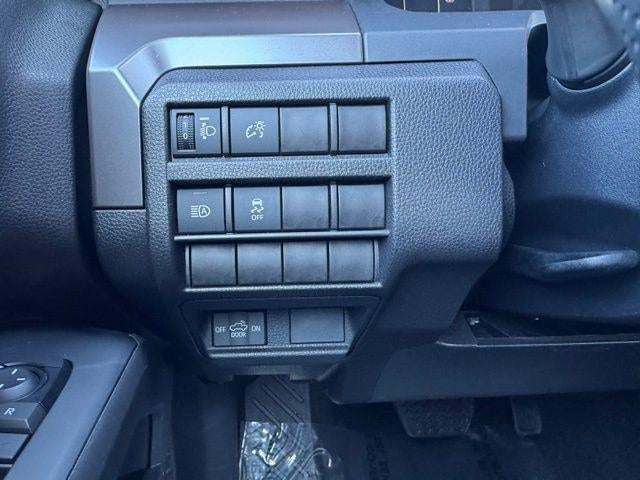 2024 Toyota Tacoma SR5 4WD