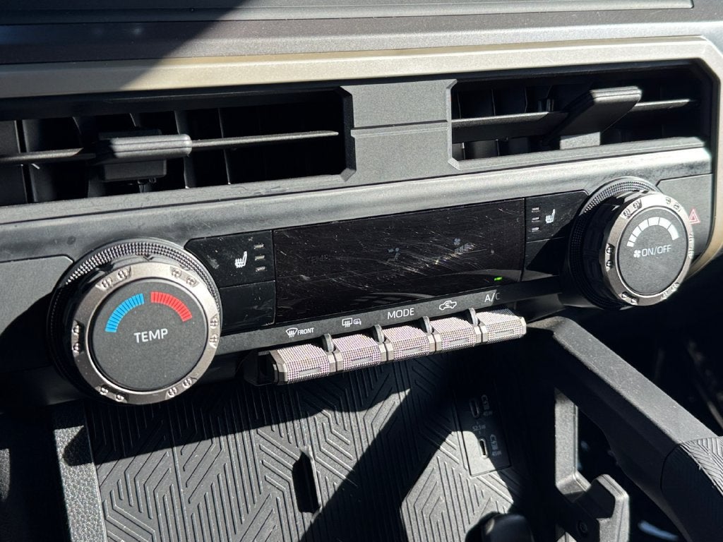 2025 Toyota Tacoma SR5 4WD