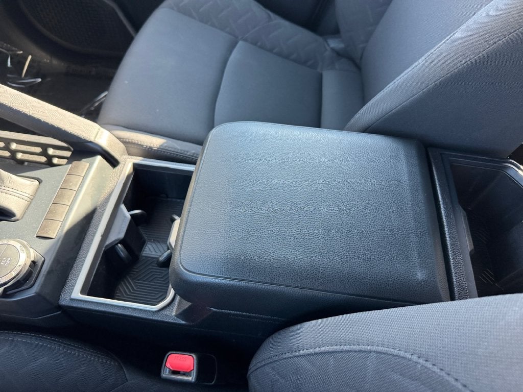 2025 Toyota Tacoma SR5 4WD