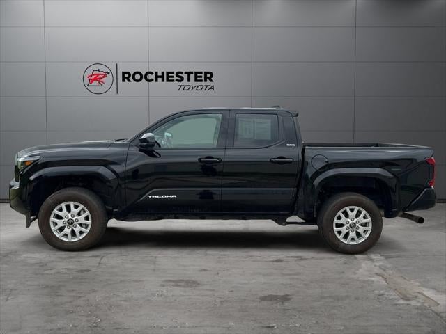 2025 Toyota Tacoma SR5 4WD