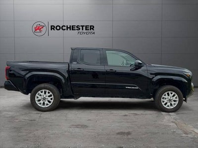 2025 Toyota Tacoma SR5 4WD